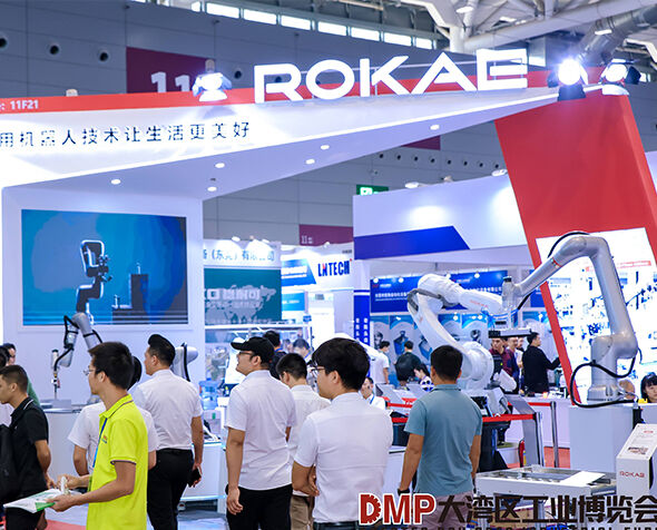 復合、焊接、碼垛...珞石機器人精彩亮相國內外重磅展會(huì )，創(chuàng  )新產(chǎn)品及解決方案備受矚目